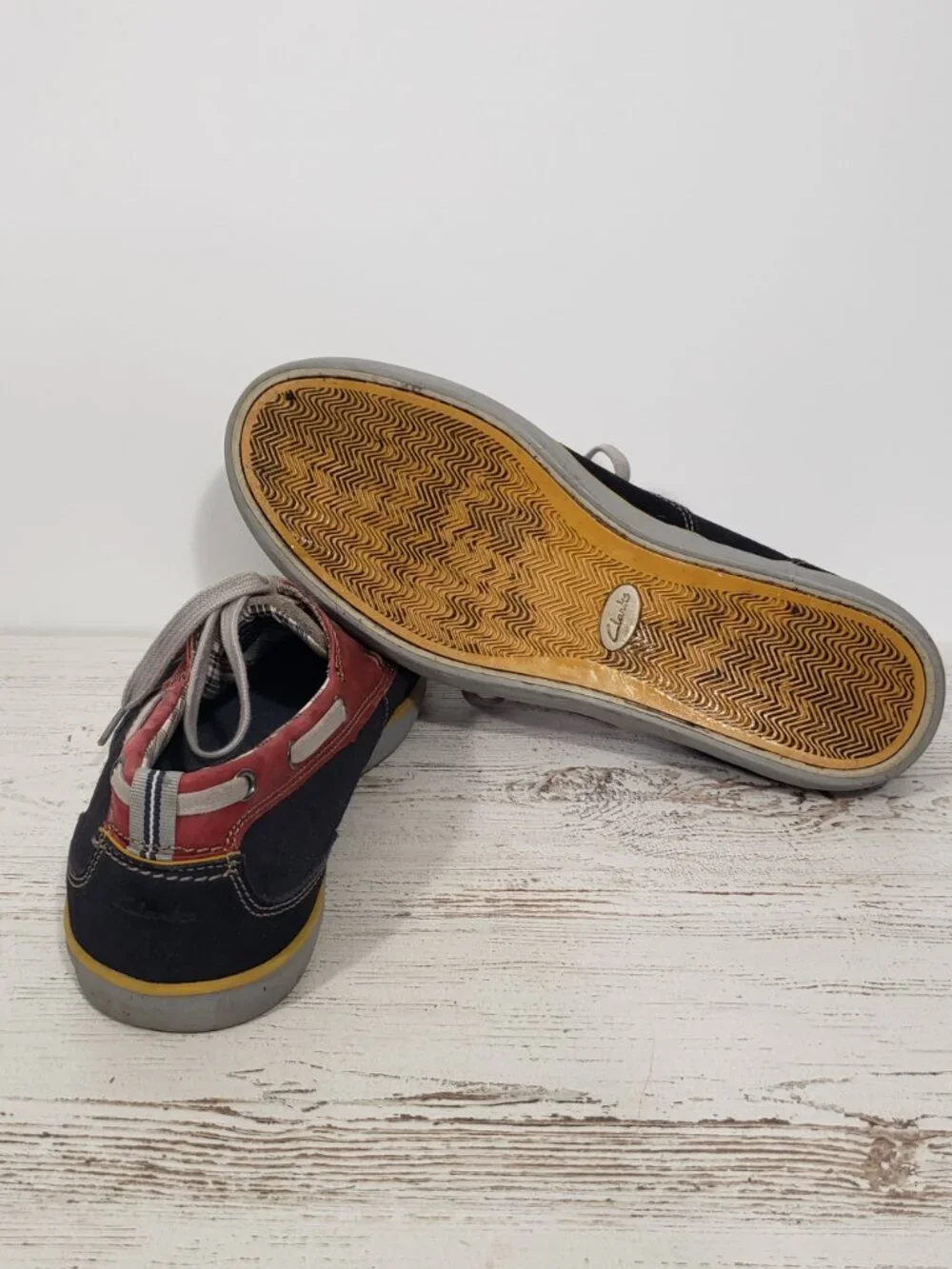 Clarks colorblock suede